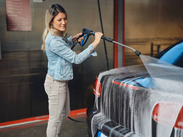 Pressure Washing Contractors in University Heights, OH